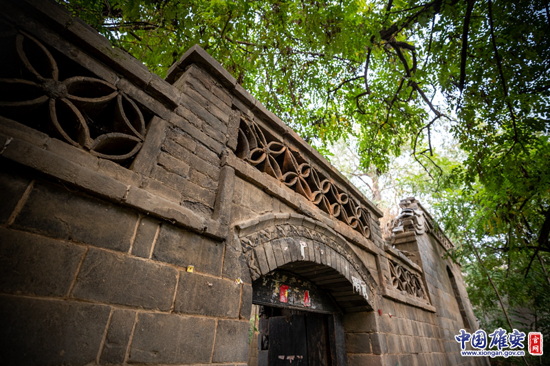 岁月流逝，数百年春去秋来，沟市村的老宅如今所剩无几。村里保存完好的、较老的房子之一就是“赵振云家老宅”，距今已有70多年的历史。中国雄安官网记者刘东尧 摄