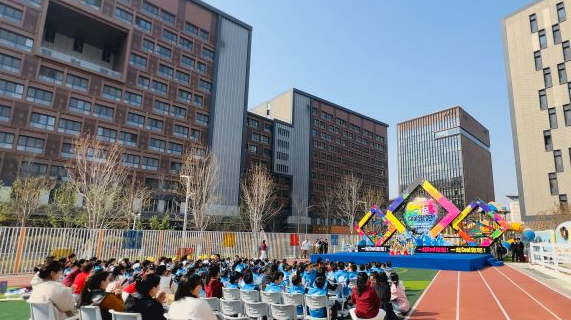 雄安白塔幼儿园举办“冠军领跑，世界同行”运动会