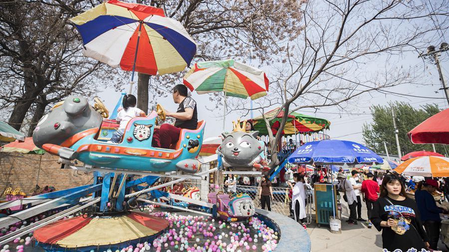 实拍三月三大王镇庙会