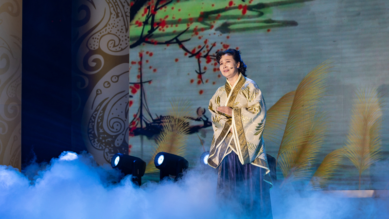 诗朗诵《诗经&bull;蒹葭》