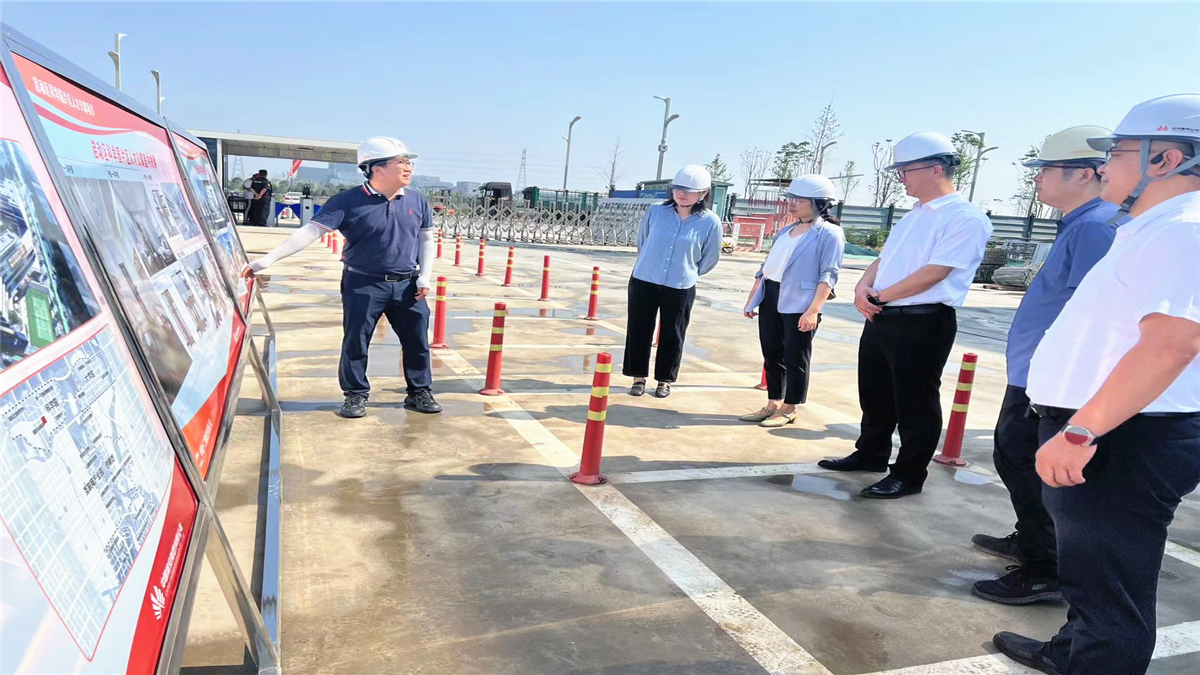 雄安新区住房管理中心赴启动区人才公寓片区调研