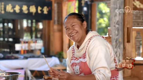 《加油！脱贫攻坚》第九集《幸福花开》：商忠会