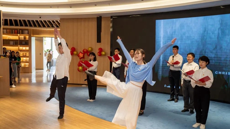 向未来之城进发！雄安新区2022年第一期中青年干部培训班举行文化党日活动