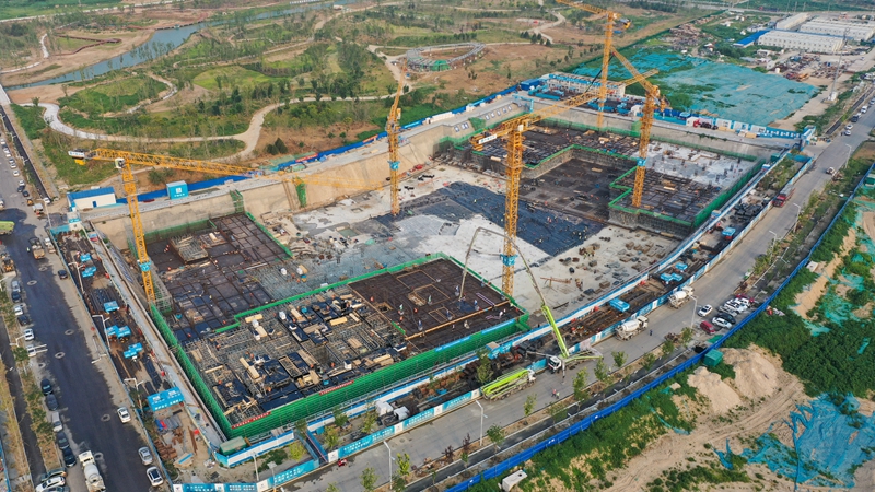 看建雄安丨雄安新区中国电信智慧城市产业园建设项目（首段）冲出“正负零”