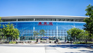 记者实地探营闭幕式舞台建设现场