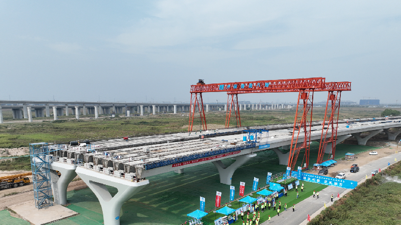 雄东管廊项目举办基础设施建设及钢筋工程新技术交流观摩会