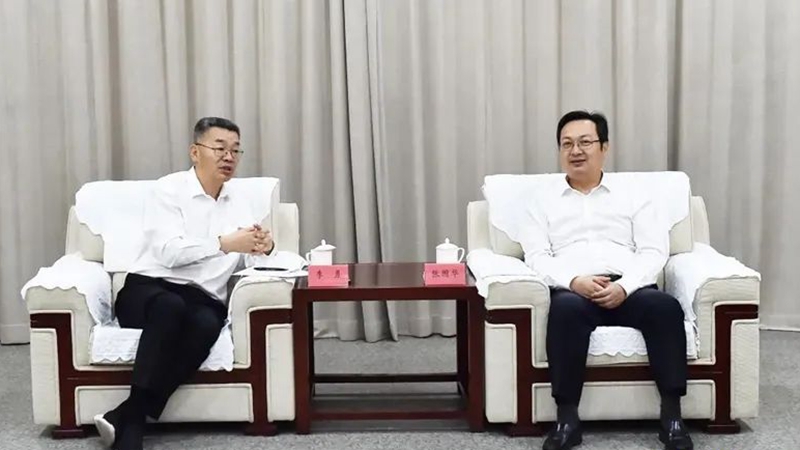 张国华与中国海洋石油集团总经理李勇一行举行工作座谈