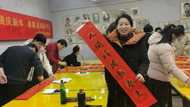 “双争”进行时丨党群同心庆新春——容城县社区举办迎新春系列活动